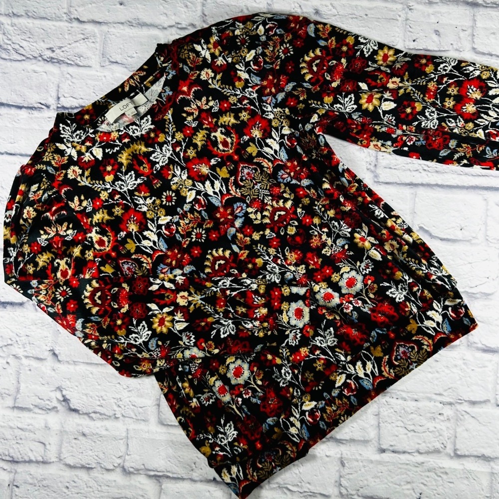 Loft Women Velour Floral Shirt Black Red Gold Long Sleeve Crew Neck Top XS